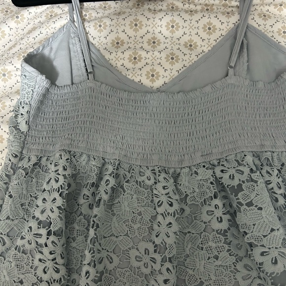 Floral Lace Camisole Top - light blue - Picture 3 of 3